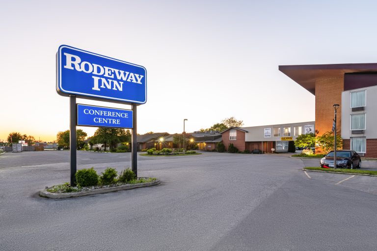 Canadian Dairy XPO - CNB51Exterior 2